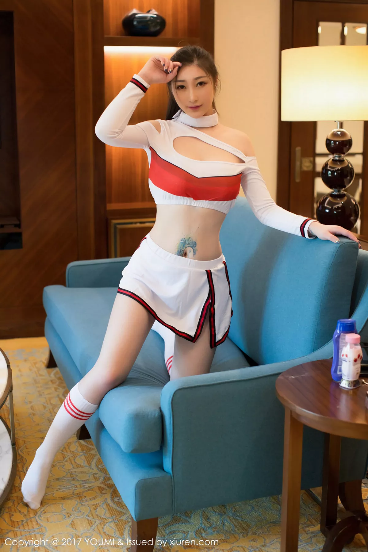 秀人集.com_[YouMi尤蜜荟]Vol.090_嫩模妲己_Toxic迪拜旅拍大尺度全裸金属链秀火辣胴体诱惑写真52P