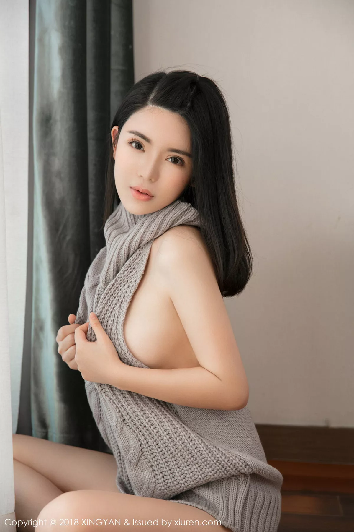 秀人集.com_[XINGYAN星颜社]Vol.012_嫩模陈曦Lily开背毛衣侧露豪乳+黑丝水手学生服诱惑写真50P