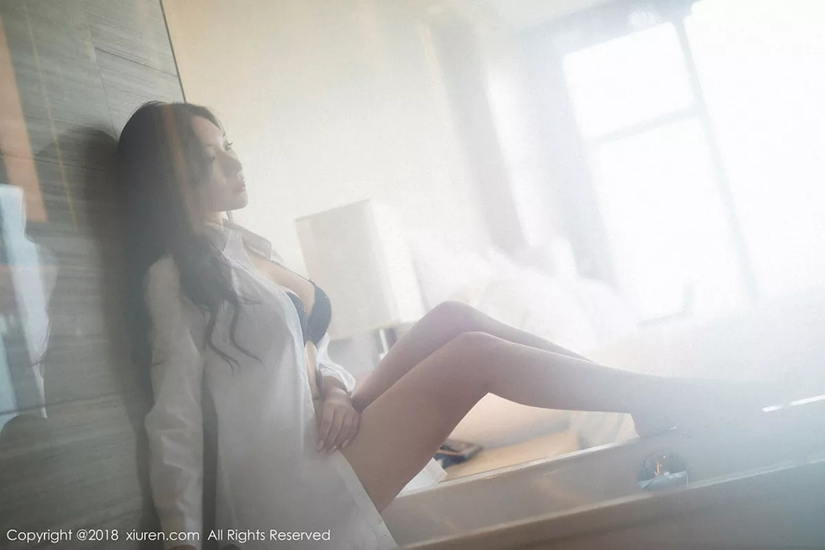 秀人集.com_[XiuRen秀人网]No.893_嫩模小狐狸Sica性感黑色女仆装+浴室透视内衣诱惑写真45P