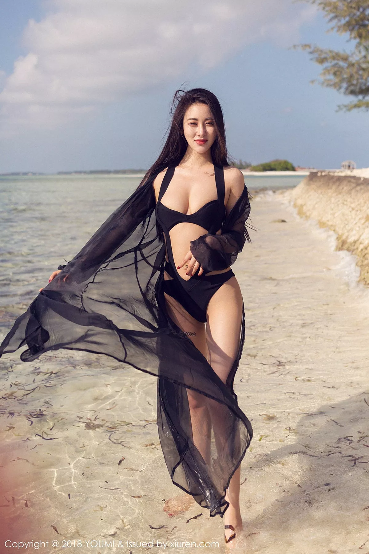 秀人集.com_[YouMi尤蜜荟]Vol.110_女神穆菲菲马尔代夫旅拍黑色蕾丝内衣半脱丁字裤翘臀诱惑写真50P