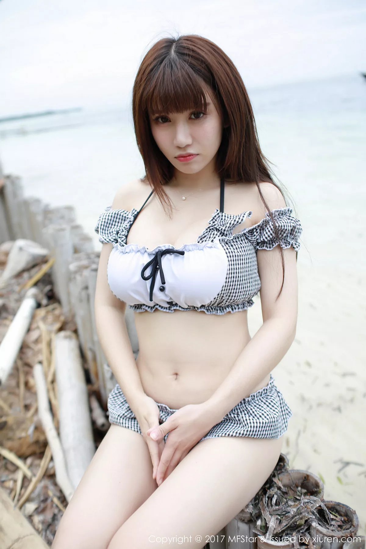 秀人集.com_[MFStar模范学院]Vol.114_嫩模K8傲娇萌萌Vivian白色半透蕾丝内衣秀傲人巨乳诱惑写真51P