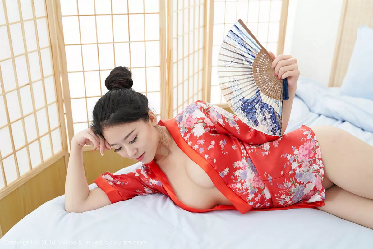 秀人集.com_[MiiTao蜜桃社]Vol.095_嫩模千叶居家真空和服浴衣半脱秀傲人豪乳极致诱惑写真50P