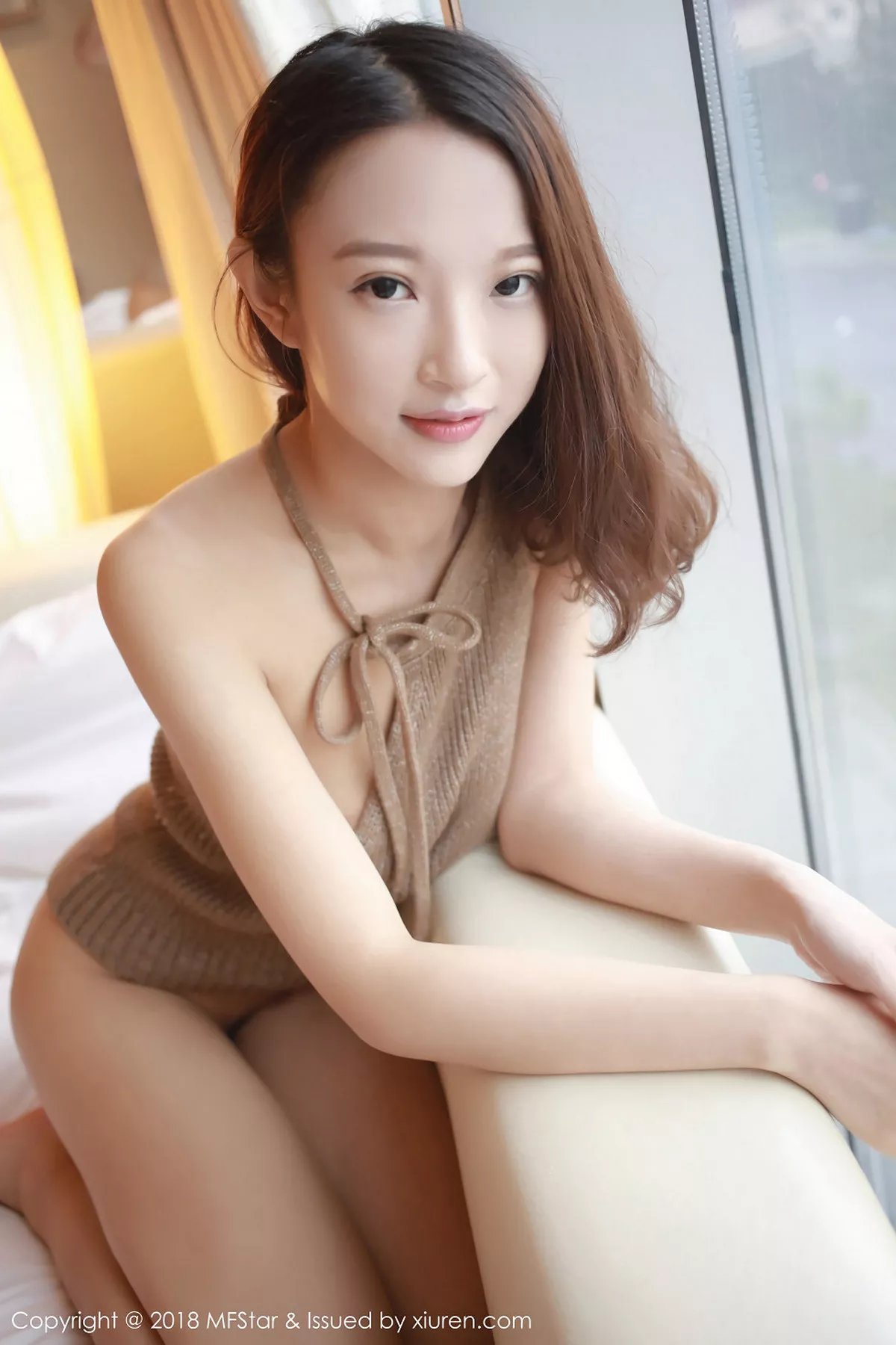 秀人集.com_[MFStar模范学院]Vol.117_嫩模栗子Riz性感黑色内衣半露美乳全裸下身翘臀诱惑写真43P