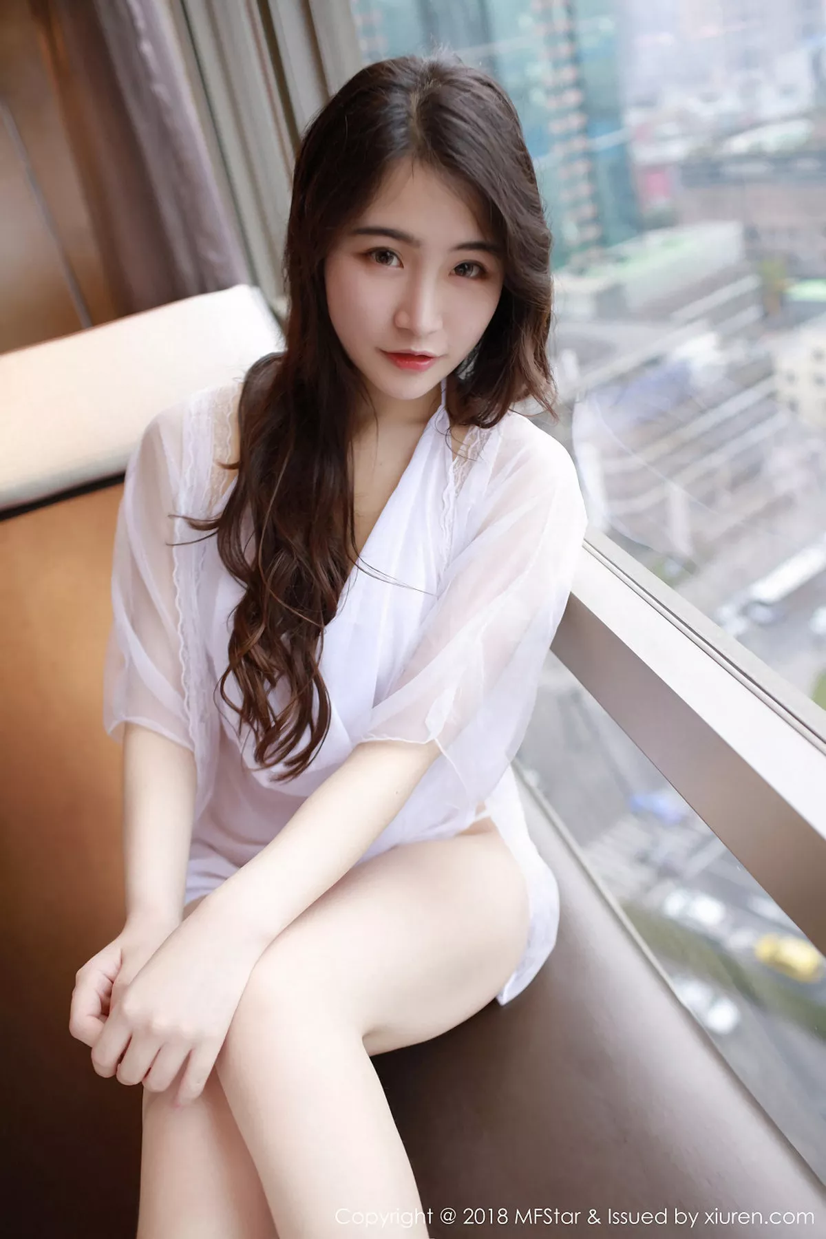 秀人集.com_[MFStar模范学院]Vol.116_嫩模宅兔兔白色薄纱透视秀白嫩肌肤丁字裤翘臀诱惑写真42P