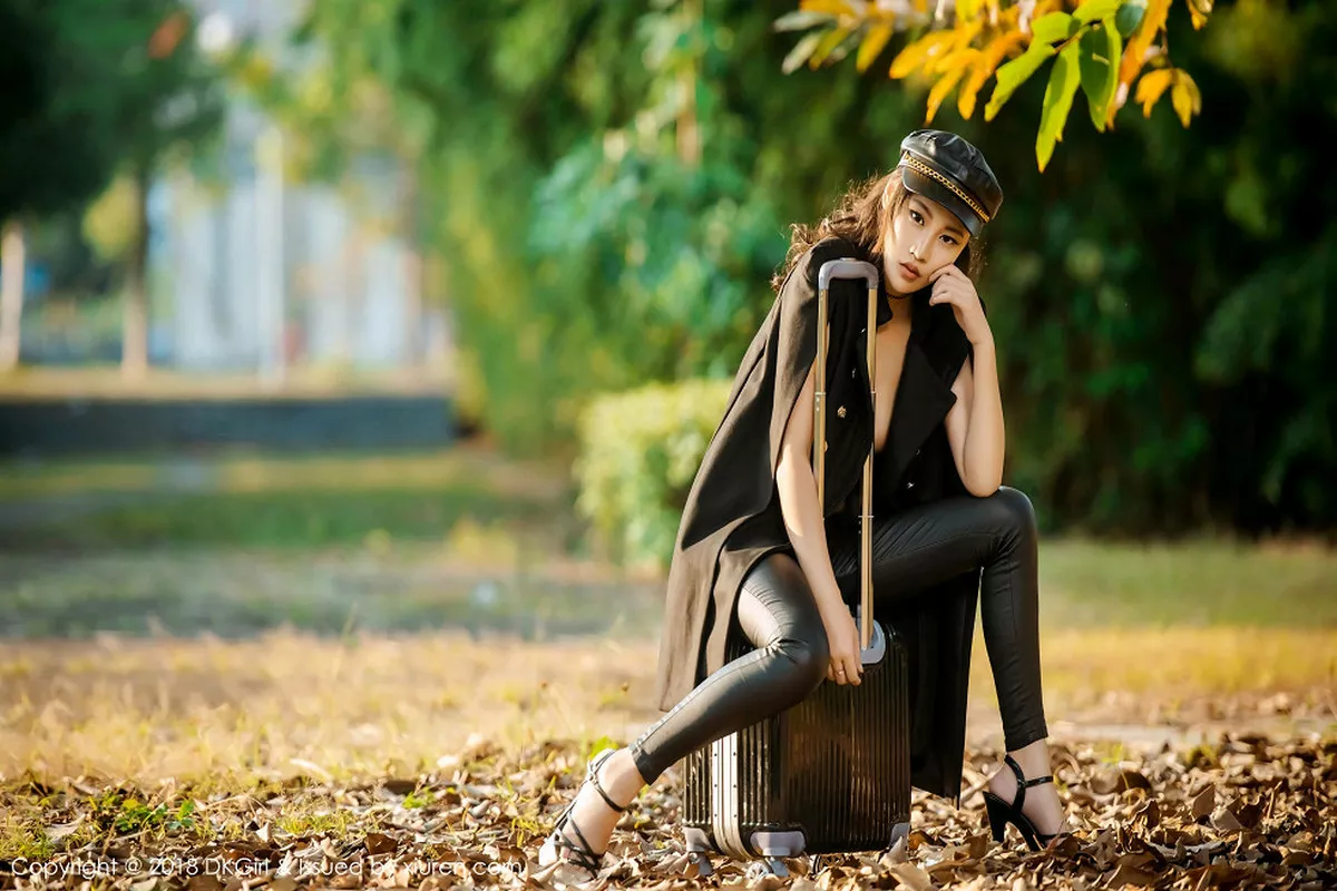 秀人集.com_[DKGirl御女郎]Vol.057_嫩模梦倩户外大尺度真空演绎豪乳美腿完美诱惑写真54P