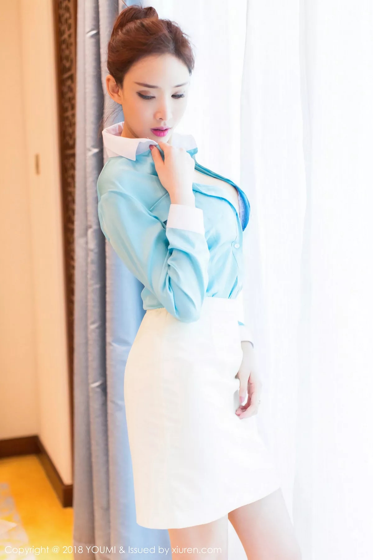 秀人集.com_[YouMi尤蜜荟]Vol.112_嫩模土肥圆矮挫穷粉色透视连体裙真空秀豪乳翘臀诱惑写真50P