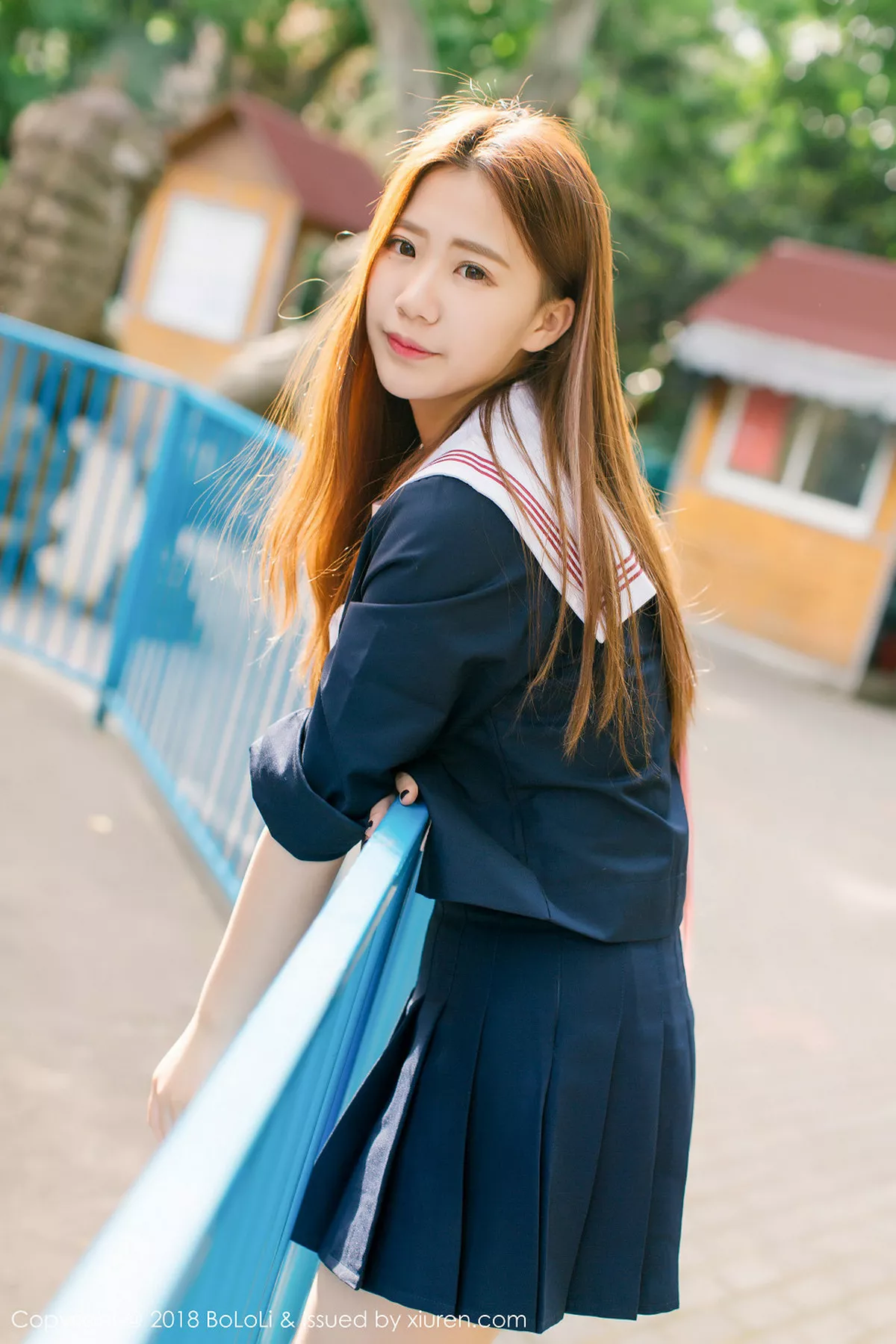 秀人集.com_[Tukmo兔几盟]Vol.107_嫩模董成丽清纯学生装游乐园外拍甜美笑容漂亮迷人写真42P