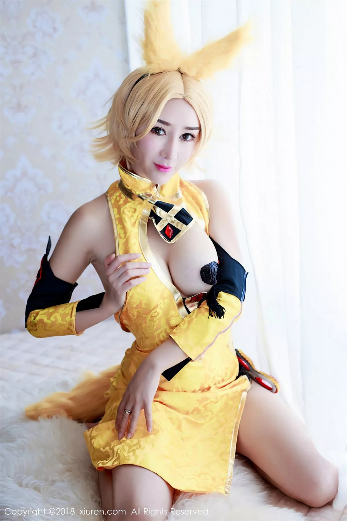 秀人集.com_[XiuRen秀人网]No.937_嫩模邹晶晶女王王者荣耀妲己COS大尺度露血滴子美乳诱惑写真44P