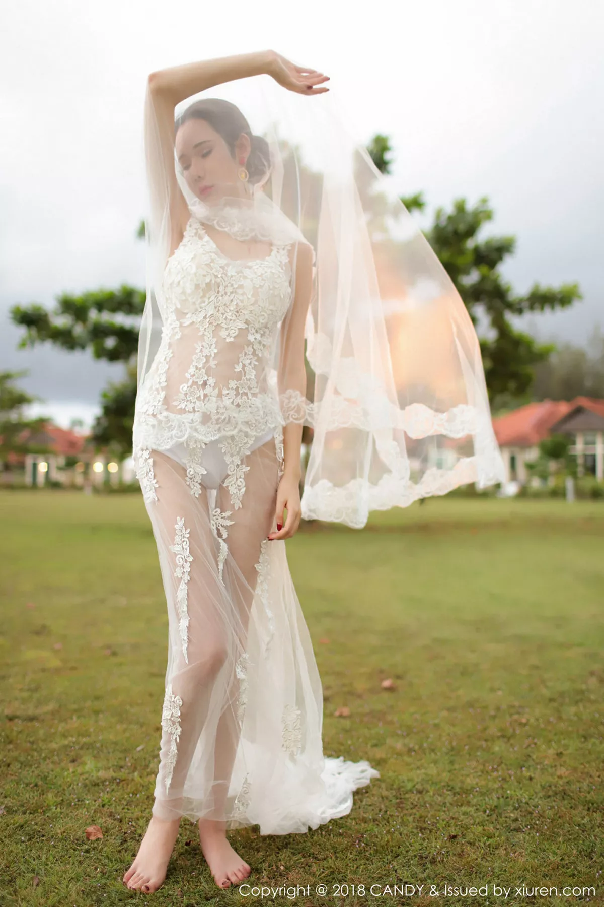 秀人集.com_[Candy糖果画报]Vol.056_女神萌琪琪Irene沙巴旅拍肉色吊带丝袜秀翘臀诱惑写真42P