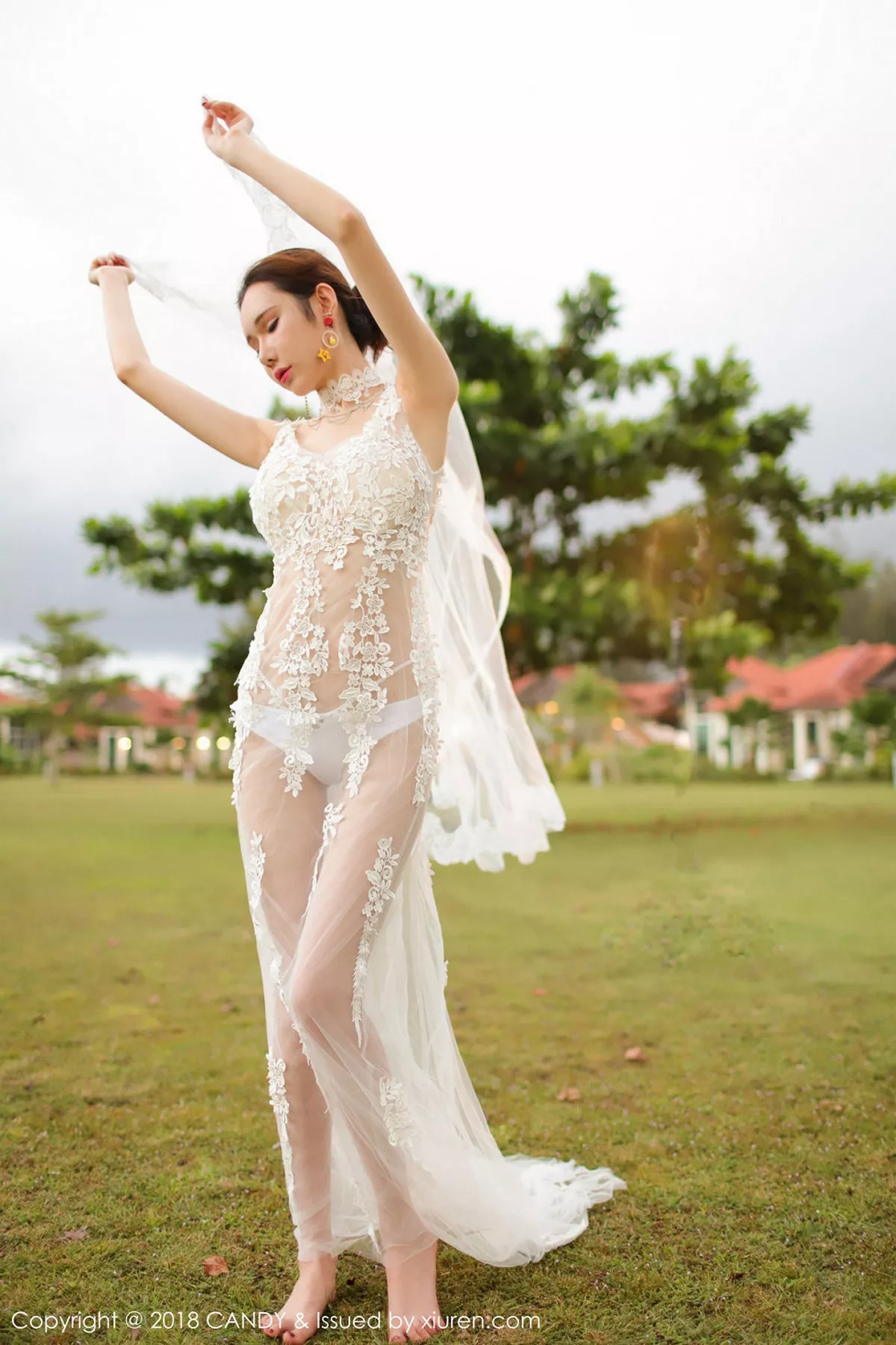 秀人集.com_[Candy糖果画报]Vol.056_女神萌琪琪Irene沙巴旅拍肉色吊带丝袜秀翘臀诱惑写真42P