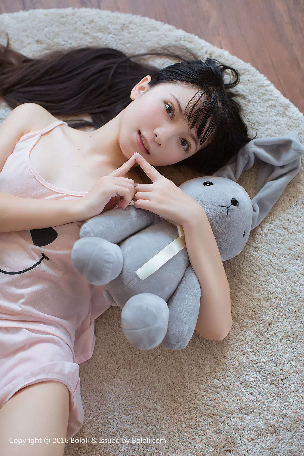 秀人集.com_[Tukmo兔几盟]Vol.110_美少女鱼丸居家私房粉色卡通睡衣小女友视角迷人写真30P