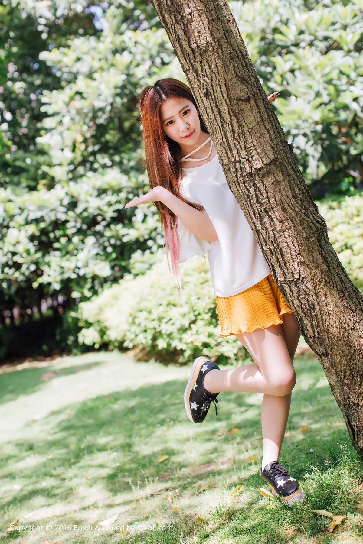 秀人集.com_[Tukmo兔几盟]Vol.109_清纯嫩模董成丽游乐园里白色短袖衫配黄色短裙清爽迷人写真40P