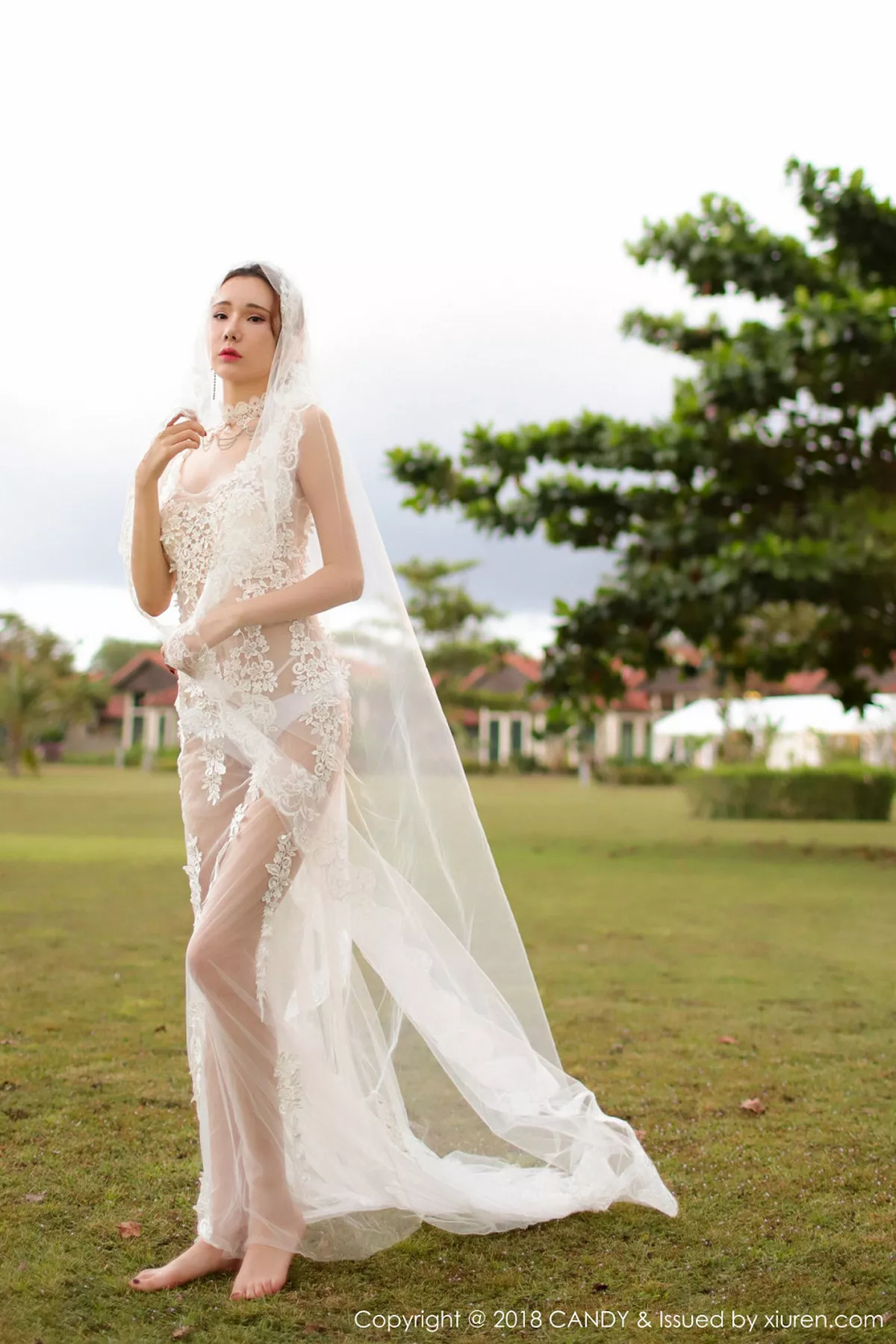 秀人集.com_[Candy糖果画报]Vol.056_女神萌琪琪Irene沙巴旅拍肉色吊带丝袜秀翘臀诱惑写真42P