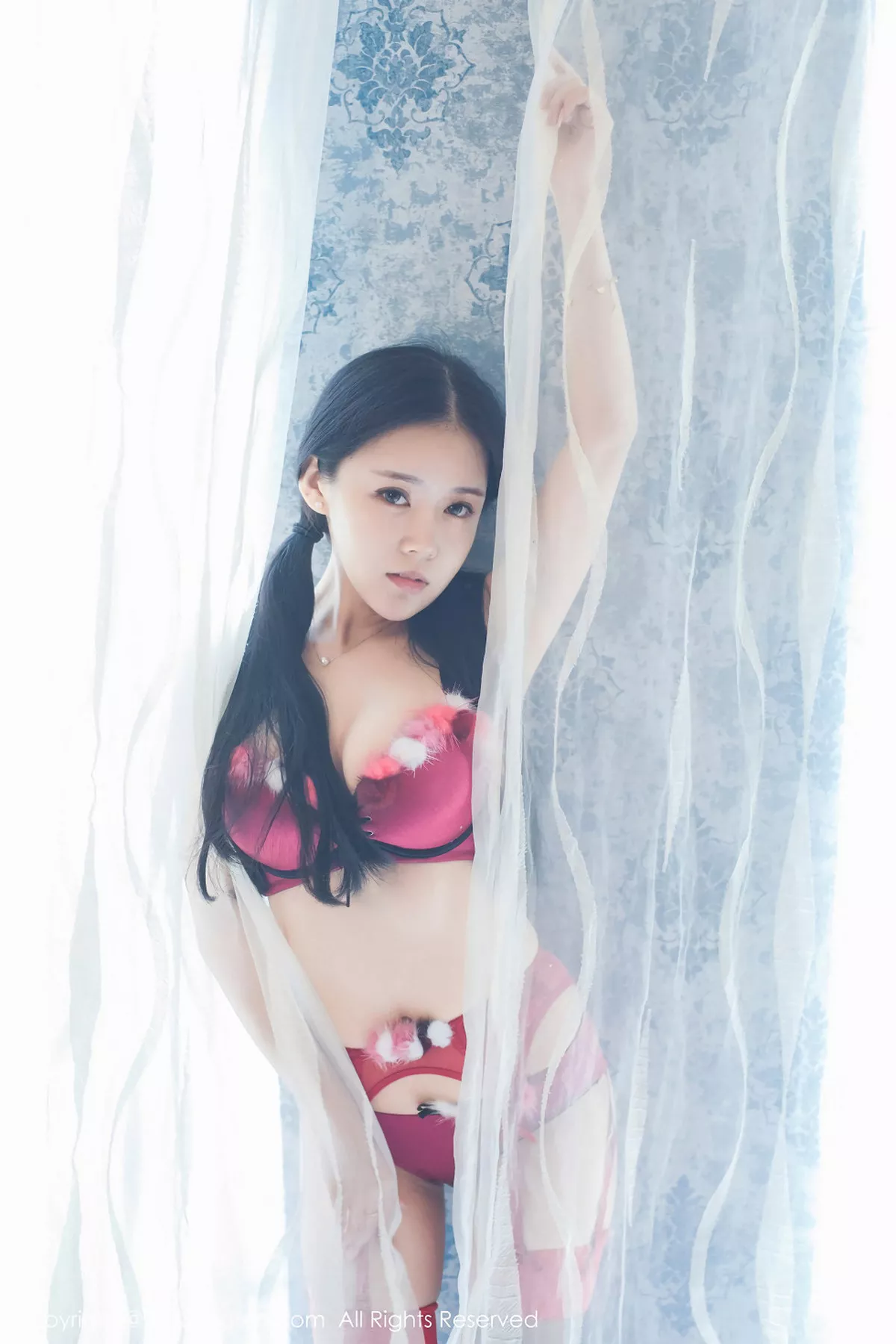 秀人集.com_[XiuRen秀人网]No.932_巨乳嫩模红气球红色连体内衣+日系开胸死库水爆乳诱惑写真49P