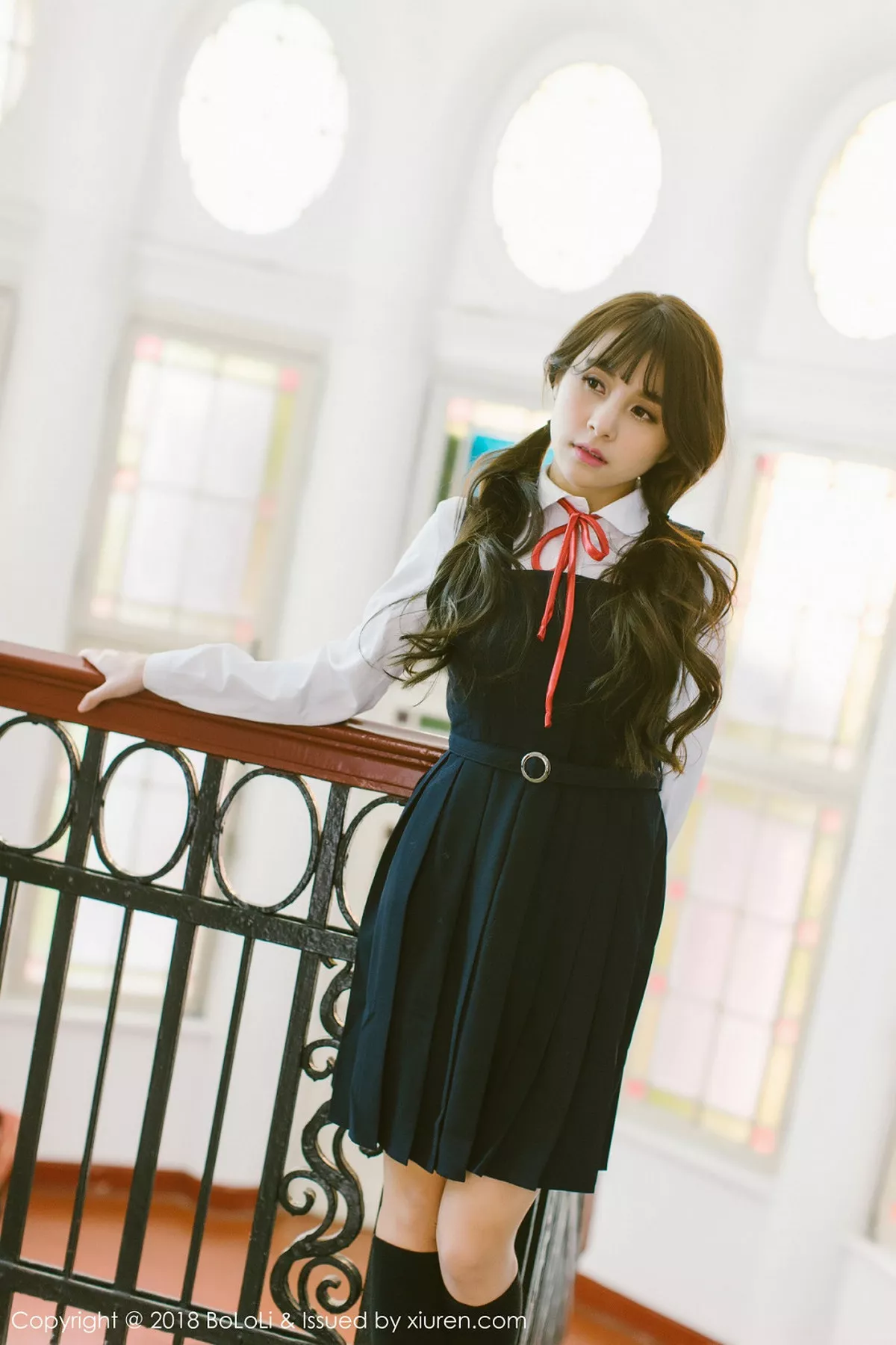秀人集.com_[Tukmo兔几盟]Vol.113_嫩模夏美酱户外古典优雅洛丽塔系列+清纯可爱学生制服写真62P