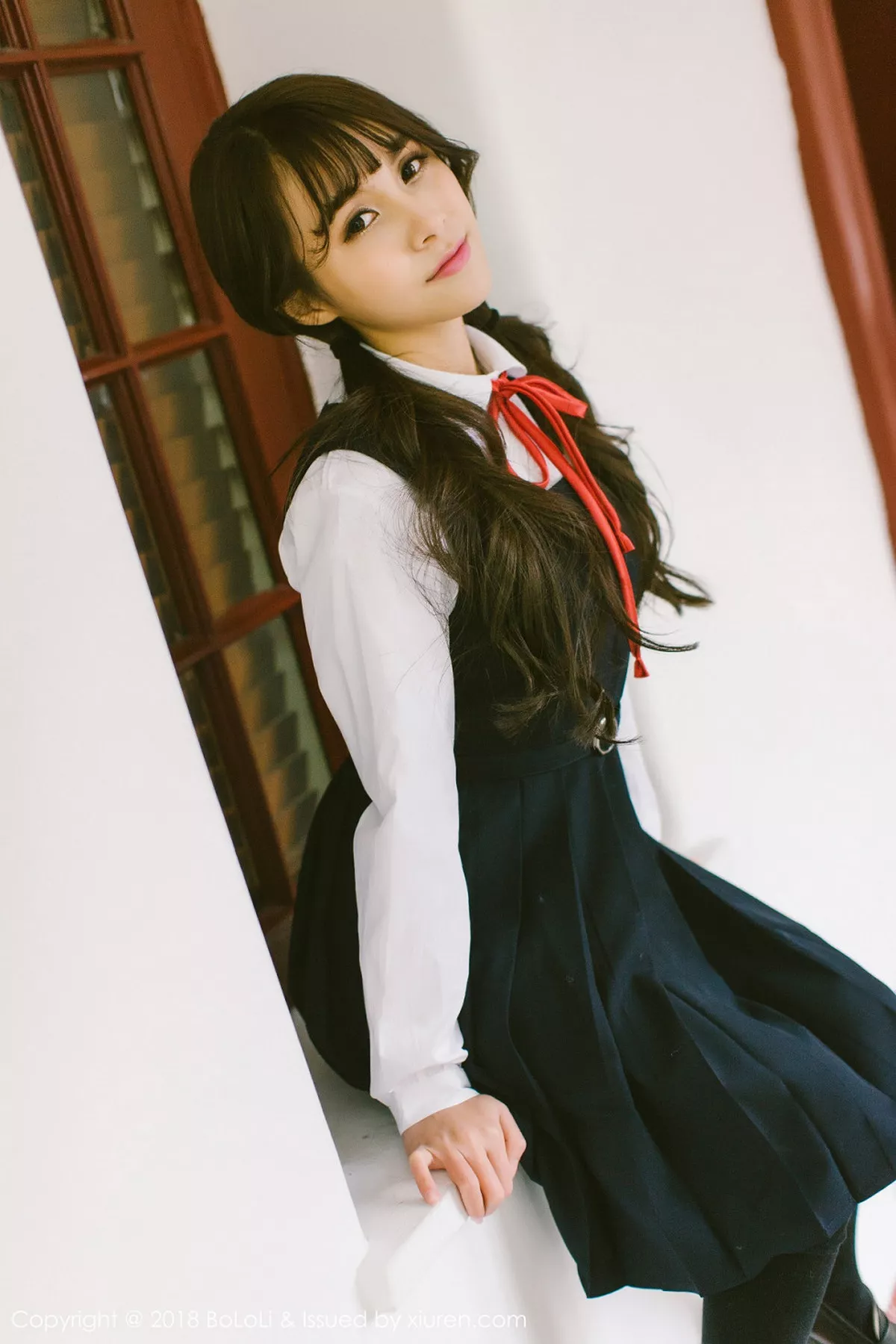 秀人集.com_[Tukmo兔几盟]Vol.113_嫩模夏美酱户外古典优雅洛丽塔系列+清纯可爱学生制服写真62P