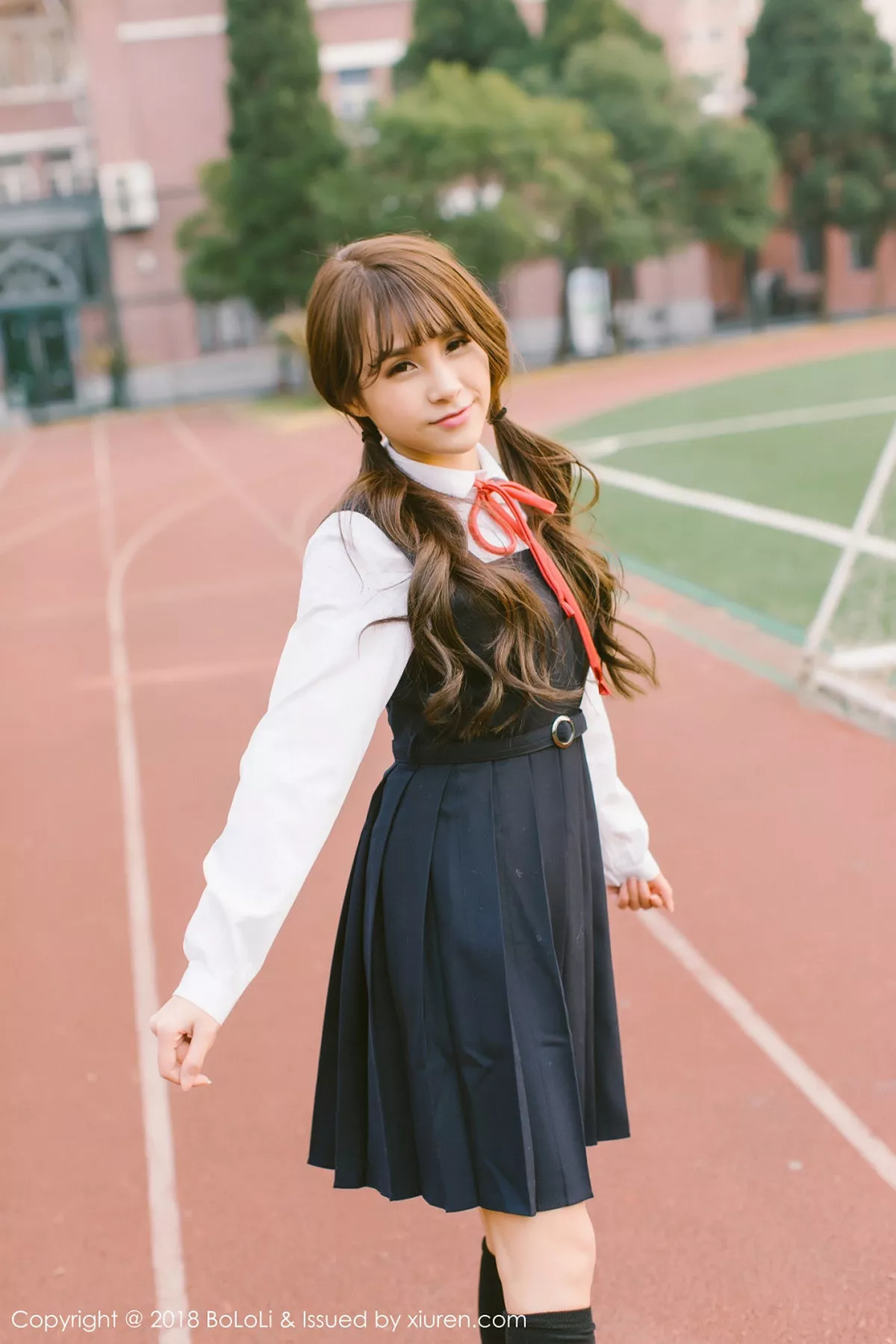 秀人集.com_[Tukmo兔几盟]Vol.113_嫩模夏美酱户外古典优雅洛丽塔系列+清纯可爱学生制服写真62P