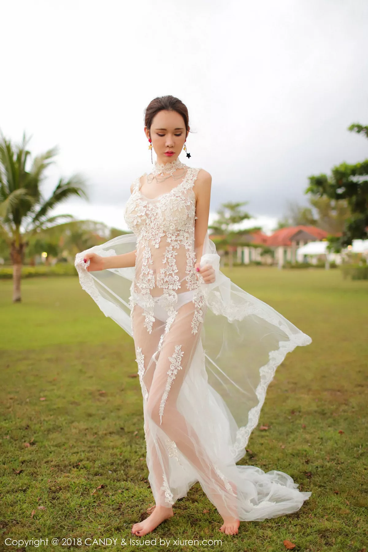 秀人集.com_[Candy糖果画报]Vol.056_女神萌琪琪Irene沙巴旅拍肉色吊带丝袜秀翘臀诱惑写真42P