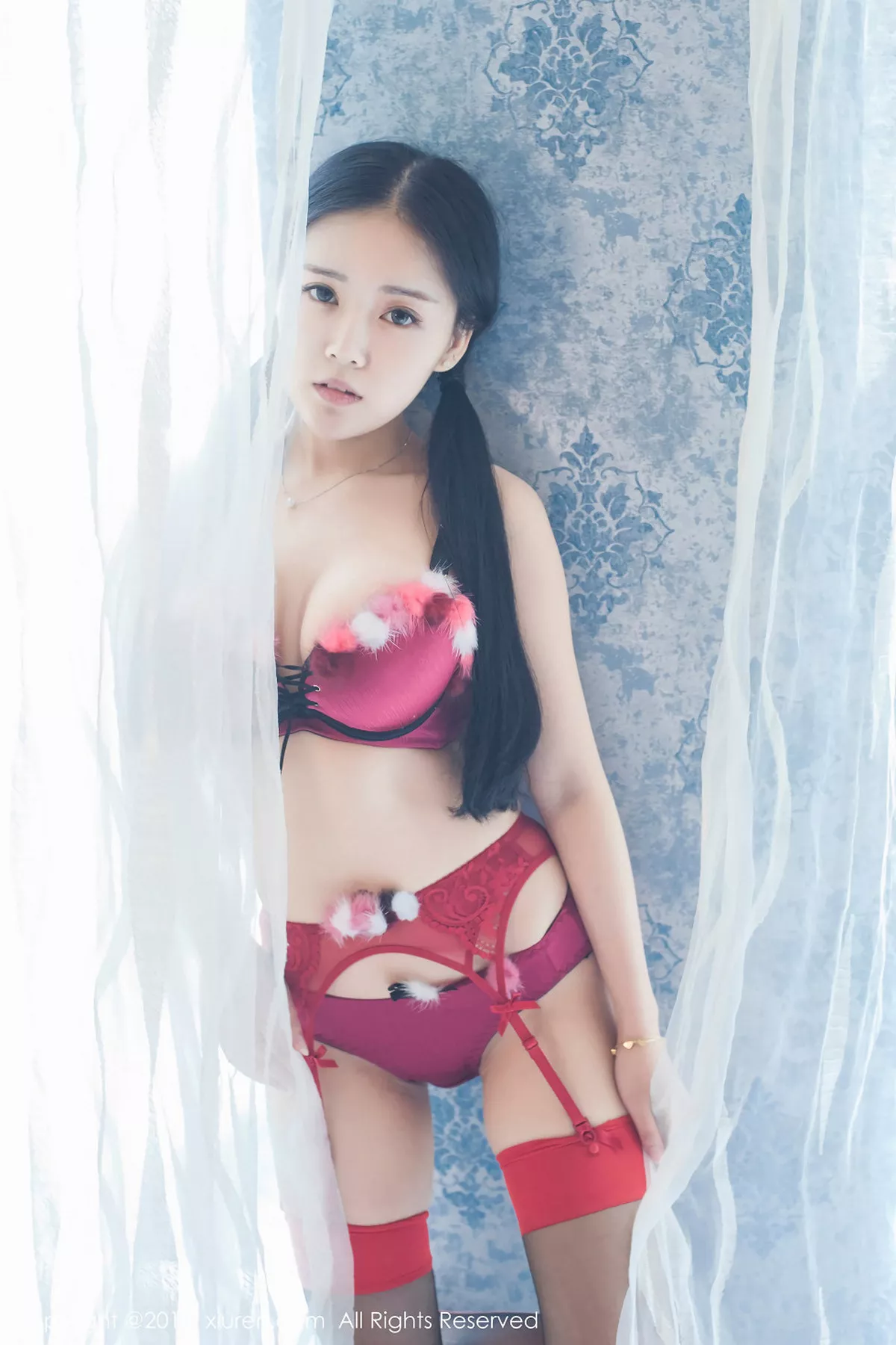 秀人集.com_[XiuRen秀人网]No.932_巨乳嫩模红气球红色连体内衣+日系开胸死库水爆乳诱惑写真49P