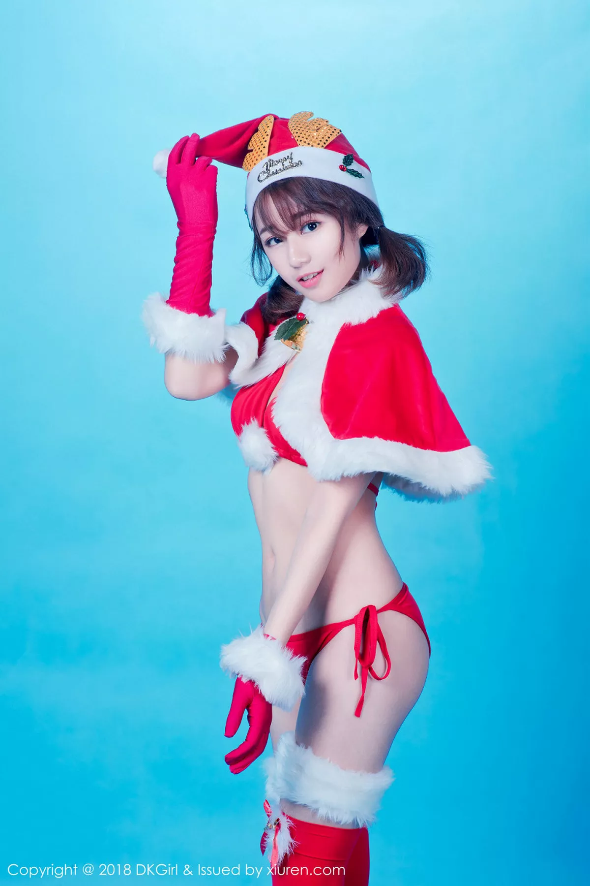 秀人集.com_[DKGirl御女郎]Vol.066_嫩模仓井优香红色圣诞女郎真空半露美乳遮点火辣诱惑写真55P