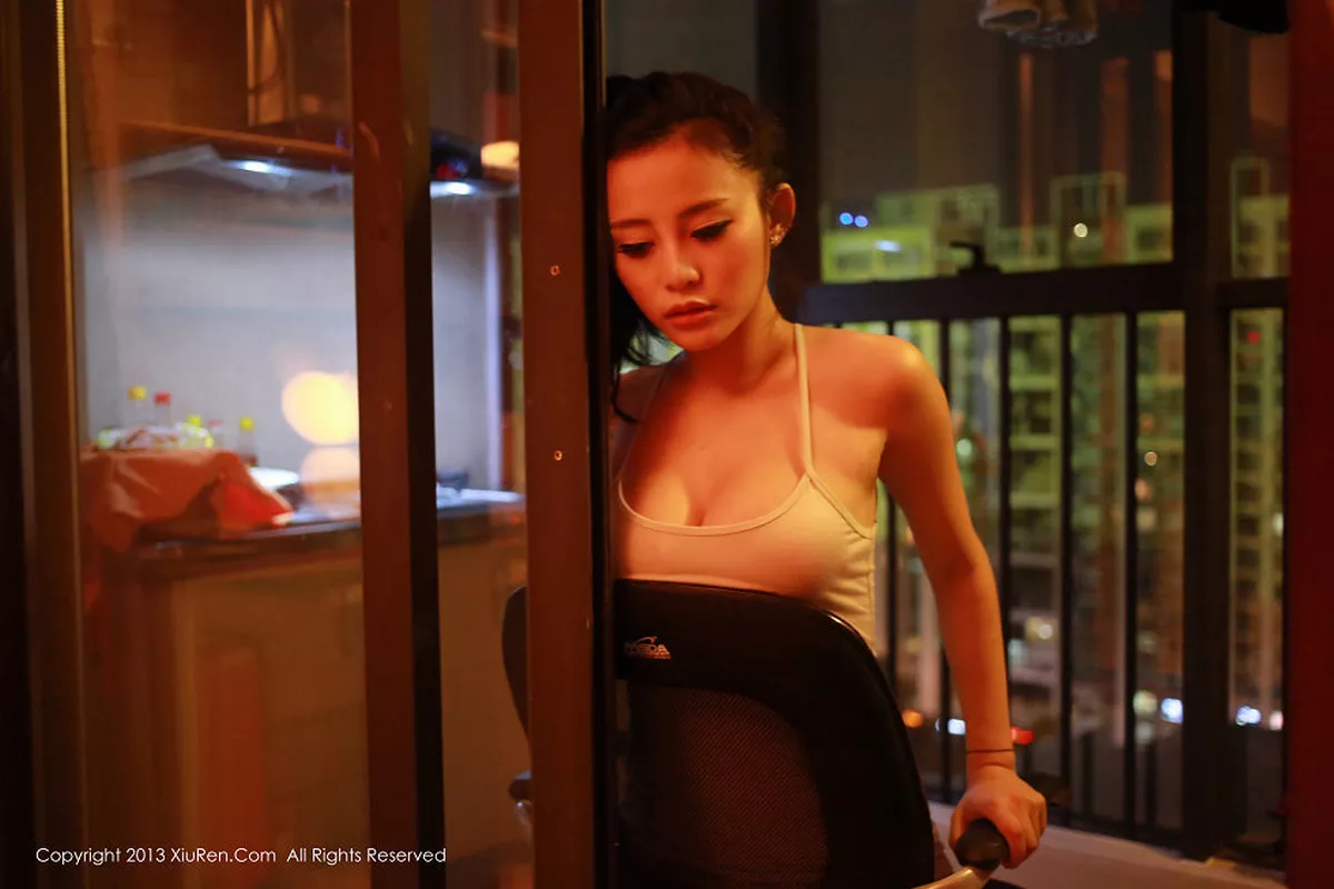 秀人集.com_[XiuRen秀人网]No.027_胸模美女易欣viya性感内衣系列美胸诱惑写真103P