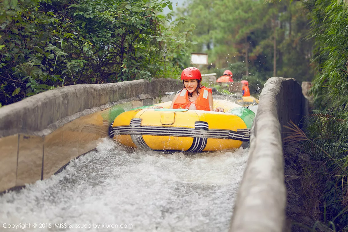 秀人集.com_[IMISS爱蜜社]Vol.037_嫩模Nono酱富都飘雪温泉外拍性感比基尼完美写真53P