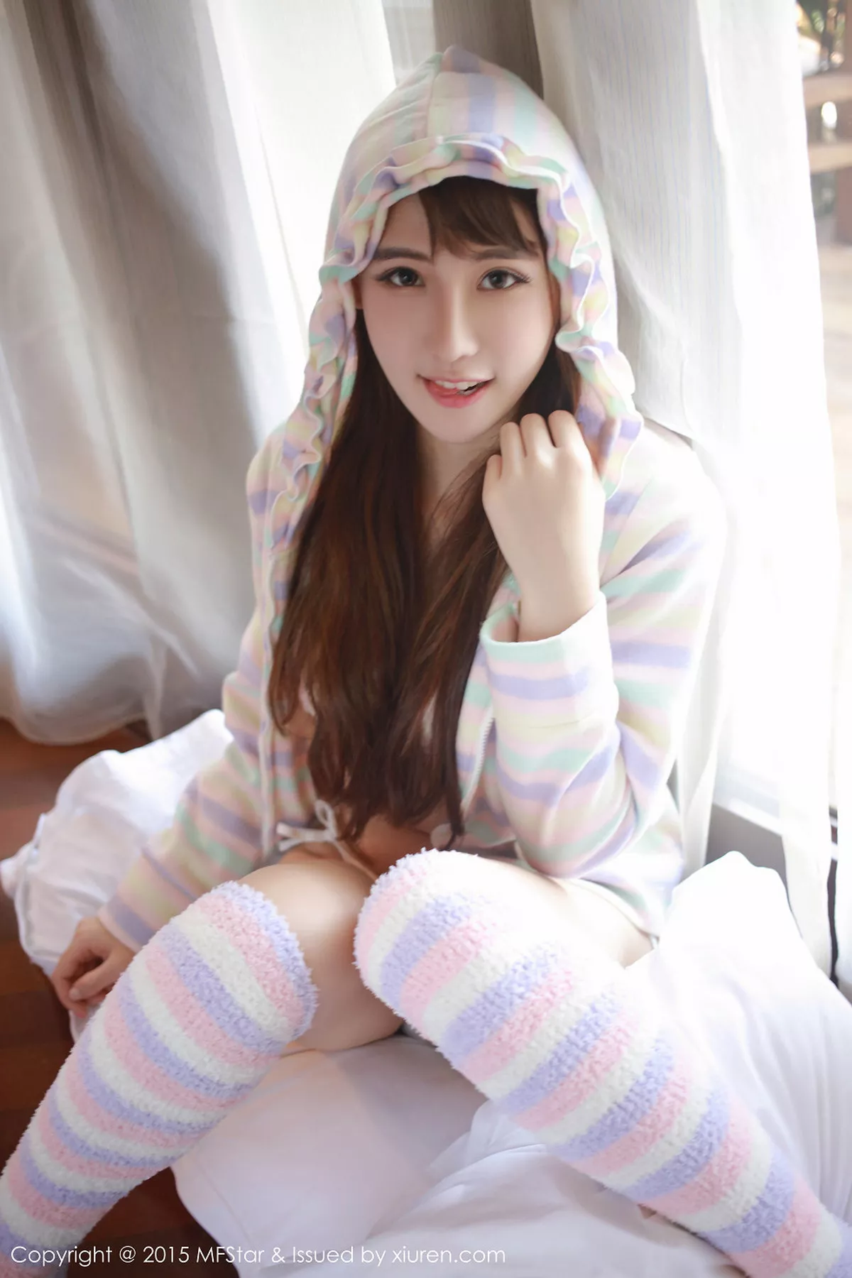 秀人集.com_[MFStar模范学院]Vol.027_熊吖BOBO龙目岛旅拍黑色内衣秀美乳完美身材写真54P