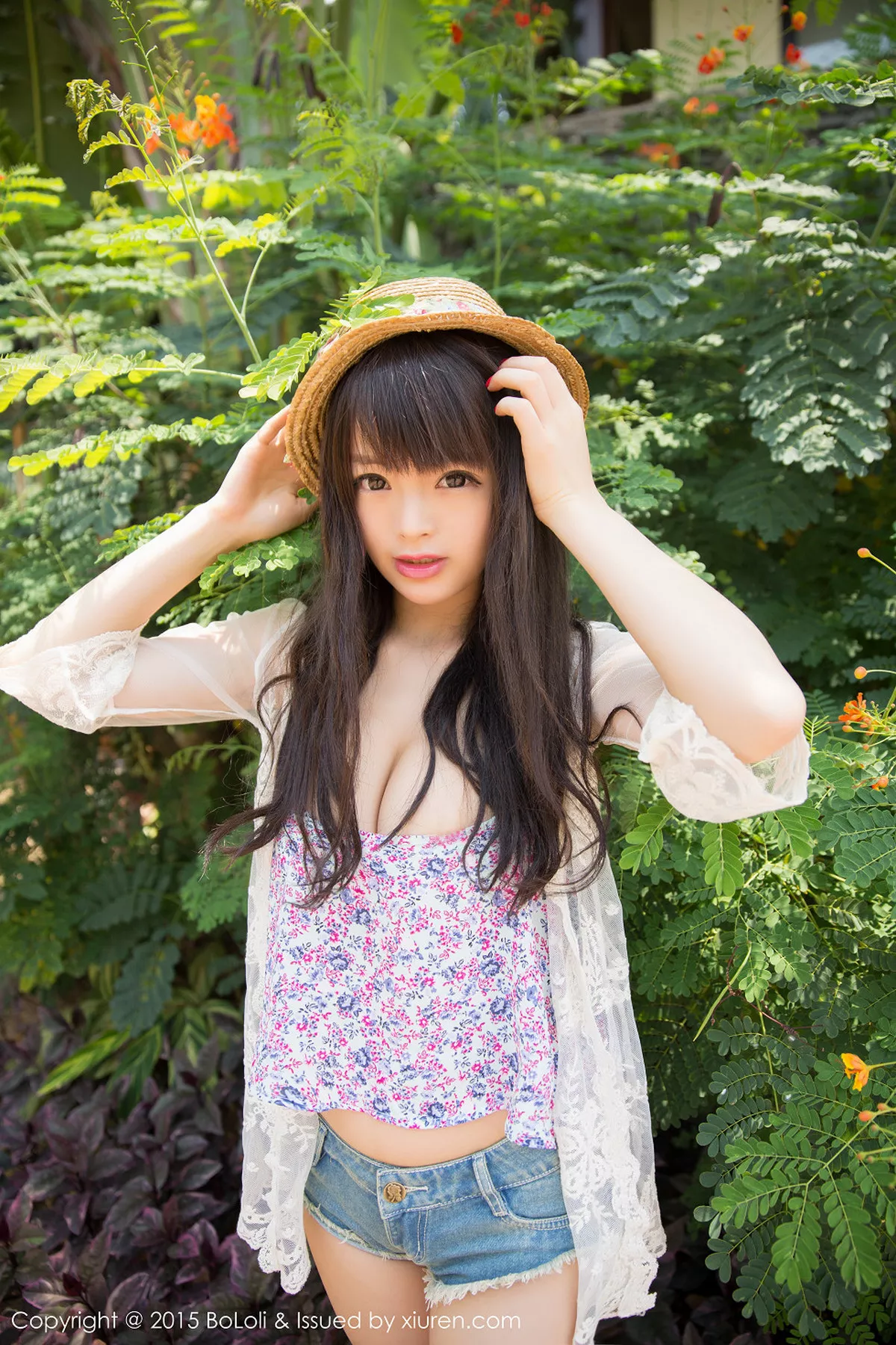 秀人集.com_[BoLoli波萝社]Vol.024_AngelaLee李玲三亚旅拍性感内衣半露豪乳诱惑写真40P