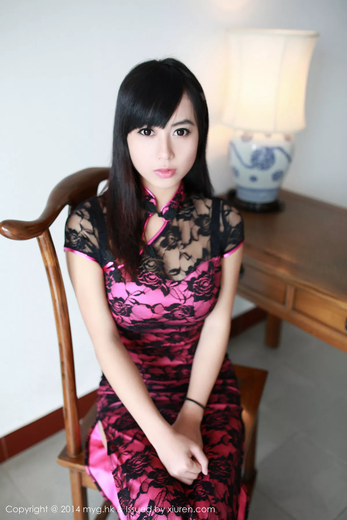 秀人集.com_[MyGirl美媛馆]Vol.033_嫩模黄可christine红色情趣睡裙真空秀豪乳性感写真69P