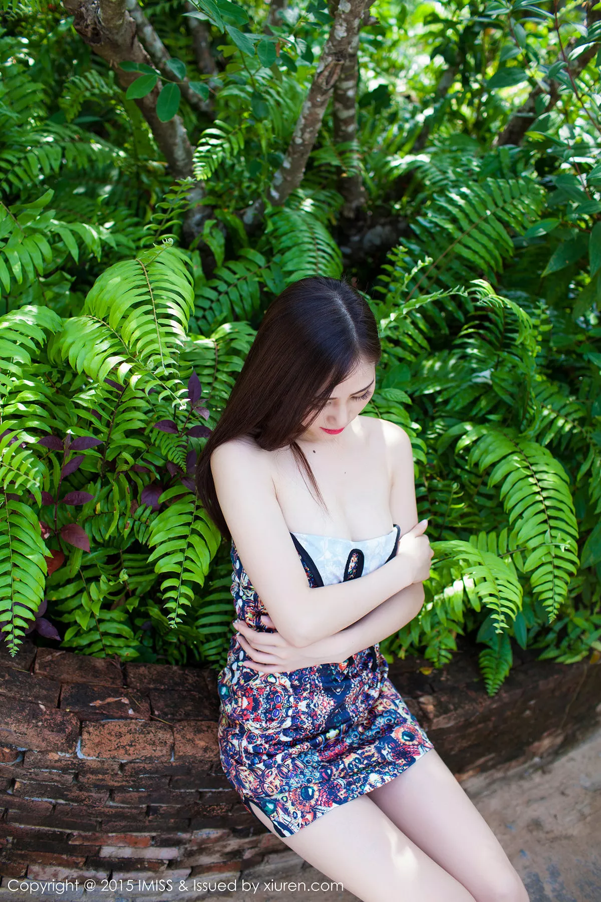 秀人集.com_[IMISS爱蜜社]Vol.030_SISY思普吉岛旅拍第三套黑色露脐晚礼裙性感写真53P