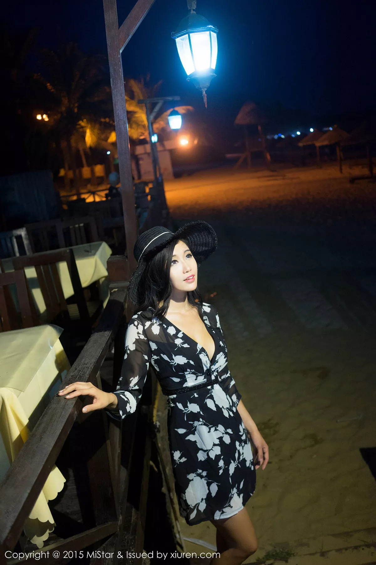 秀人集.com_[MiStar魅妍社]Vol.027_嫩模Ashely丽丽三亚旅拍黑色情趣薄纱白嫩美乳诱惑60P