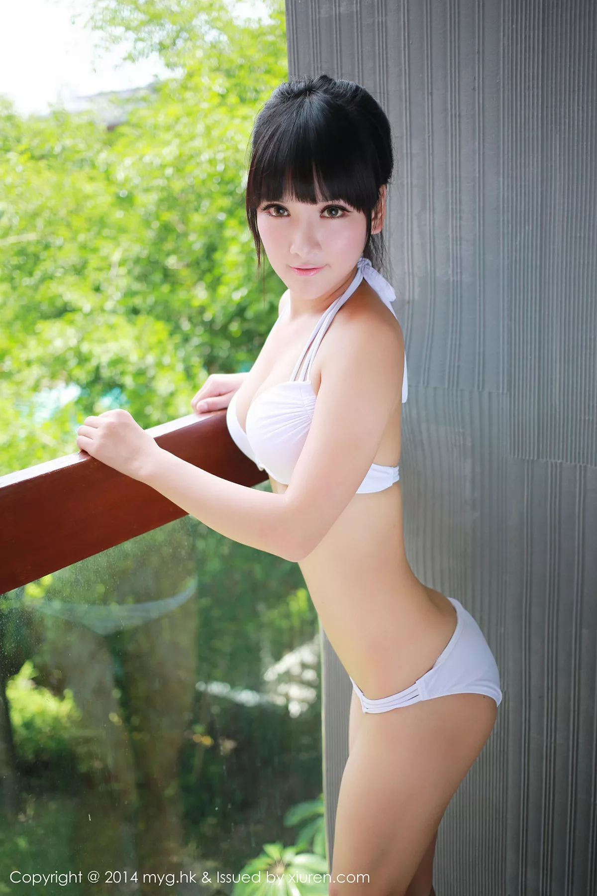 秀人集.com_[MyGirl美媛馆]Vol.021_嫩模妮儿Bluelabel泰国旅拍性感内衣诱惑翘臀写真64P