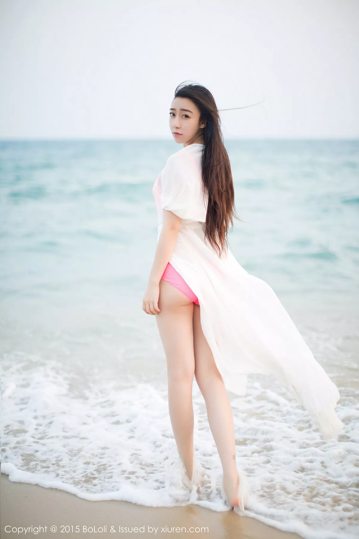 秀人集.com_[BoLoli波萝社]Vol.022_嫩模朵比dobby三亚旅拍性感比基尼完美身材写真48P