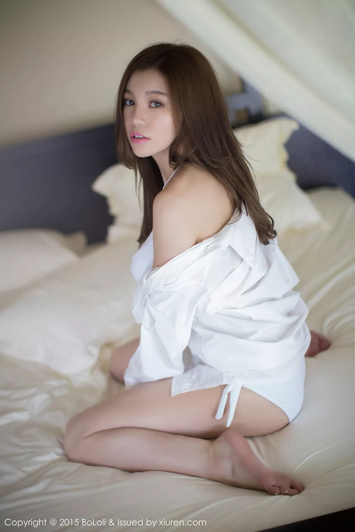 秀人集.com_[BoLoli波萝社]Vol.021_嫩模刘娅希泳池边粉红比基尼秀完美身材迷人豪乳73P