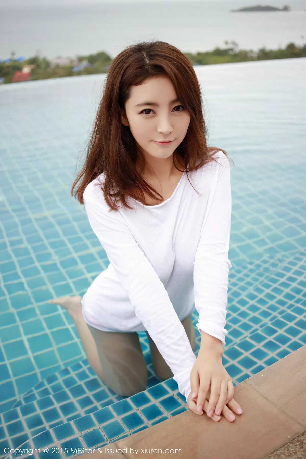 秀人集.com_[MFStar模范学院]Vol.039_嫩模夏茉GIGI苏梅旅拍性感比基尼系列完美身材写真51P