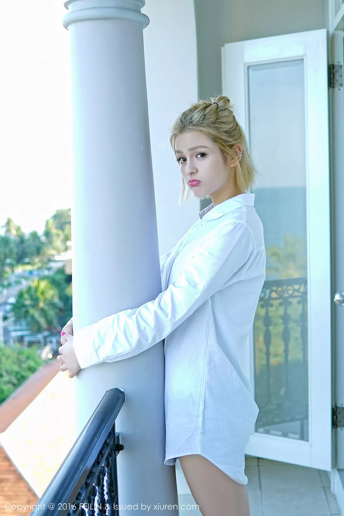 秀人集.com_[FeiLin嗲囡囡]Vol.025_混血嫩模史雯Swan芽庄旅拍沙滩椅悠闲秀完美身材58P