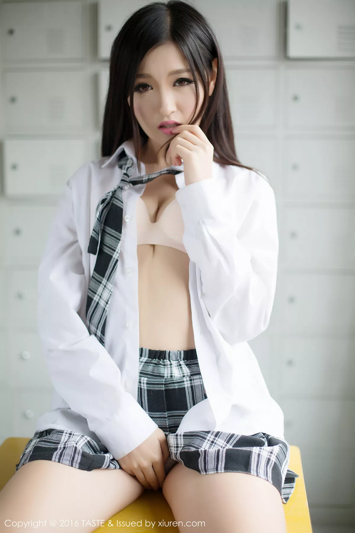 秀人集.com_[Taste顽味生活]Vol.019_嫩模沈梦瑶清纯学生装主题服饰迷人秀发性感内衣写真63P