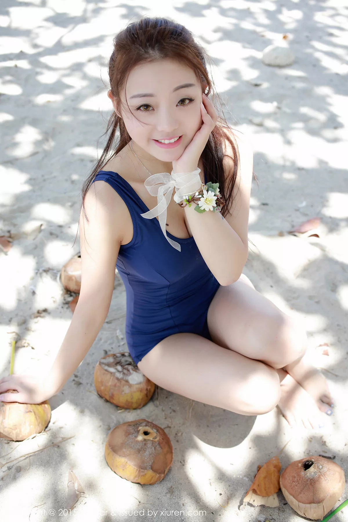 秀人集.com_[MFStar模范学院]Vol.023_嫩模佘贝拉bella龙目岛旅拍蕾丝睡裙半露酥胸写真56P