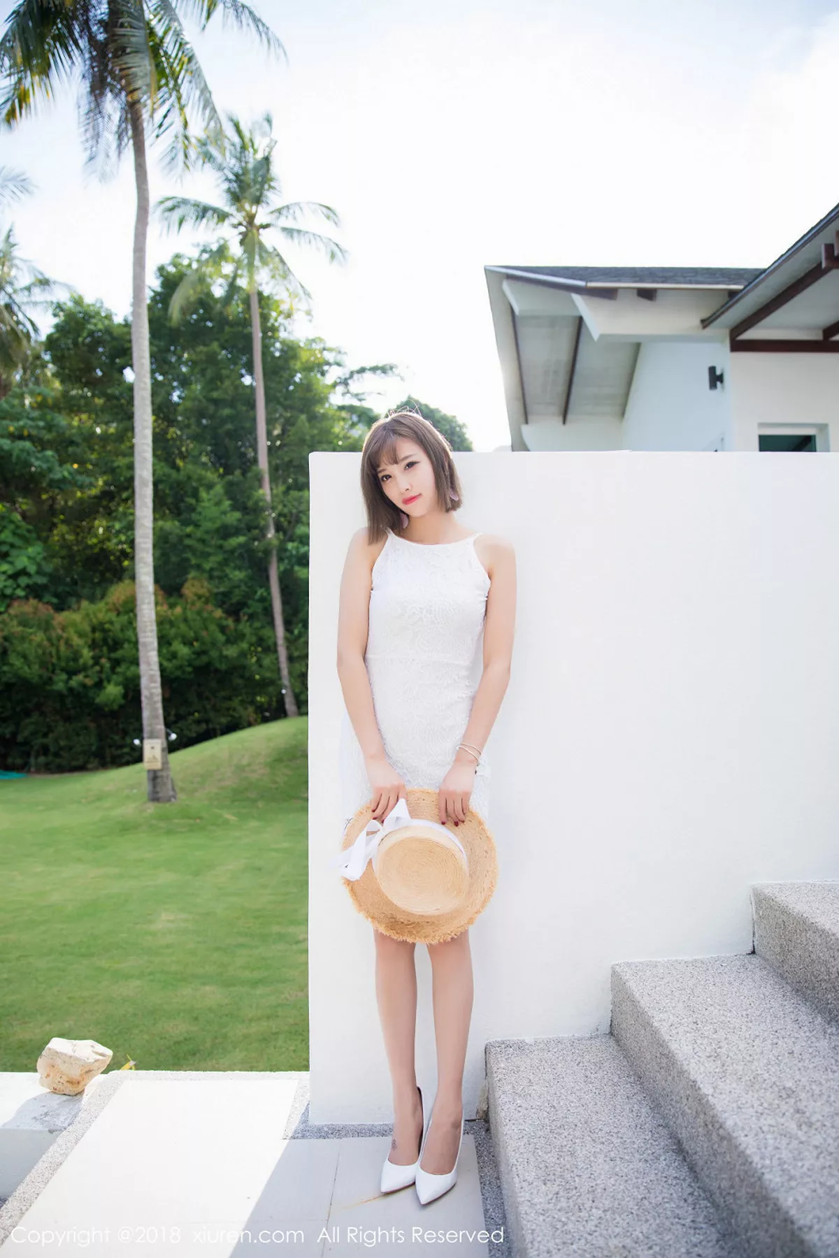 秀人集.com_[XiuRen秀人网]No.993_甜美女神杨晨晨sugar甲米旅拍粉色旗袍泳池里湿身诱惑写真50P