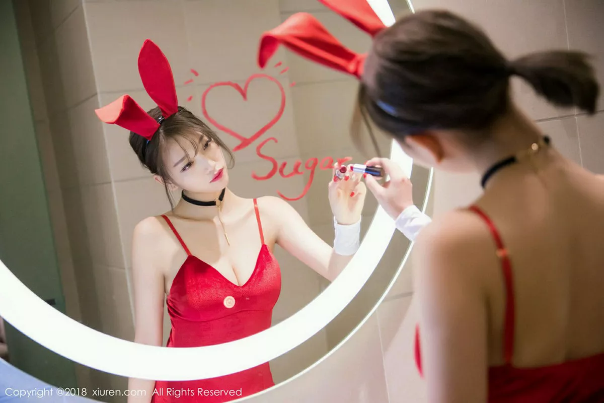 秀人集.com_[XiuRen秀人网]No.1033_甜美女神杨晨晨sugar浴室里粉红吊带衣湿身透视诱惑写真53P