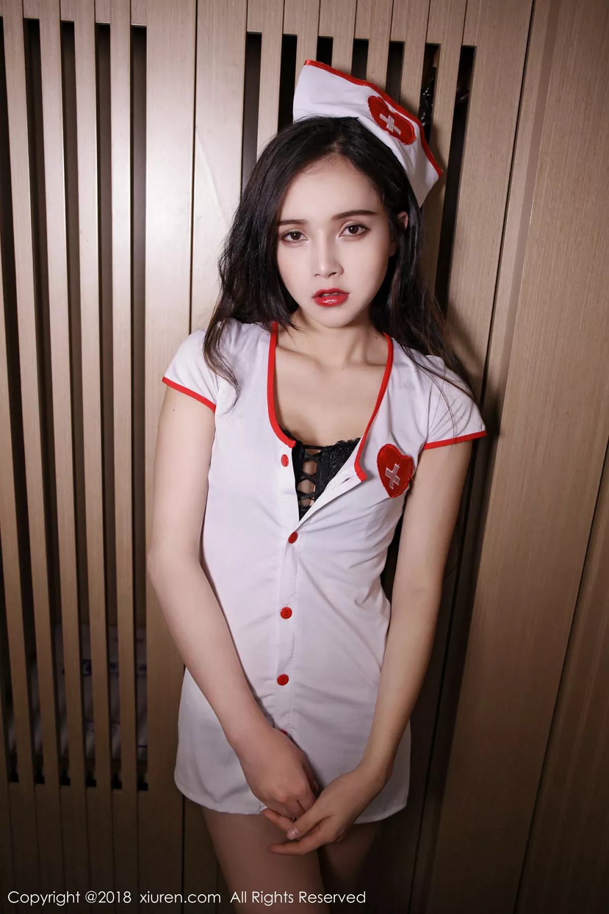 秀人集.com_[XiuRen秀人网]No.1041_嫩模小羽居家私房性感黑色内衣秀白嫩肌肤迷人诱惑写真50P