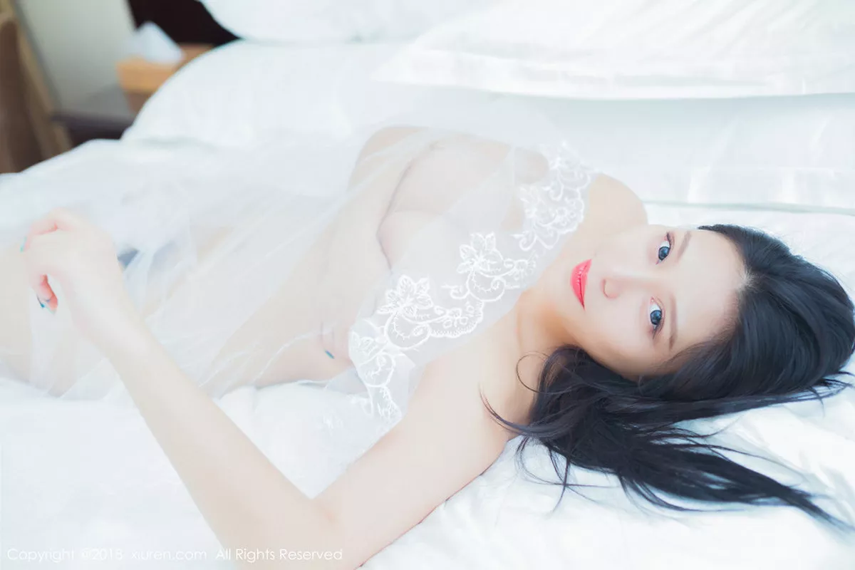 秀人集.com_[XiuRen秀人网]No.1054_嫩模若可私房白色薄纱裹身无内真空透视露豪乳火辣诱惑写真50P