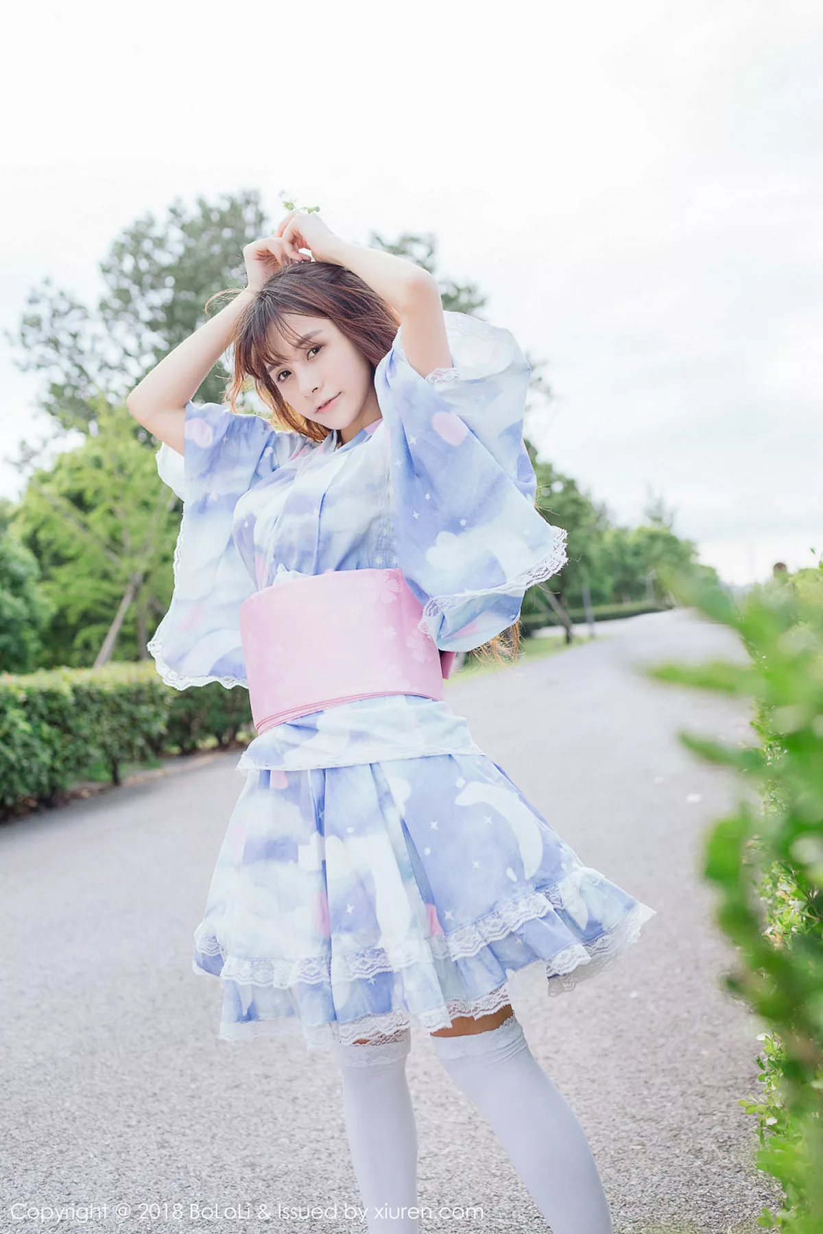 秀人集.com_[Tukmo兔几盟]Vol.118_嫩模夏美酱户外日系百花裙配白丝袜清新迷人写真61P
