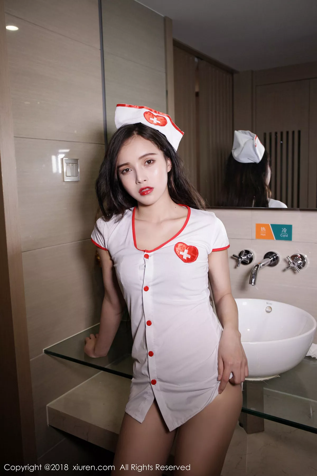 秀人集.com_[XiuRen秀人网]No.1041_嫩模小羽居家私房性感黑色内衣秀白嫩肌肤迷人诱惑写真50P