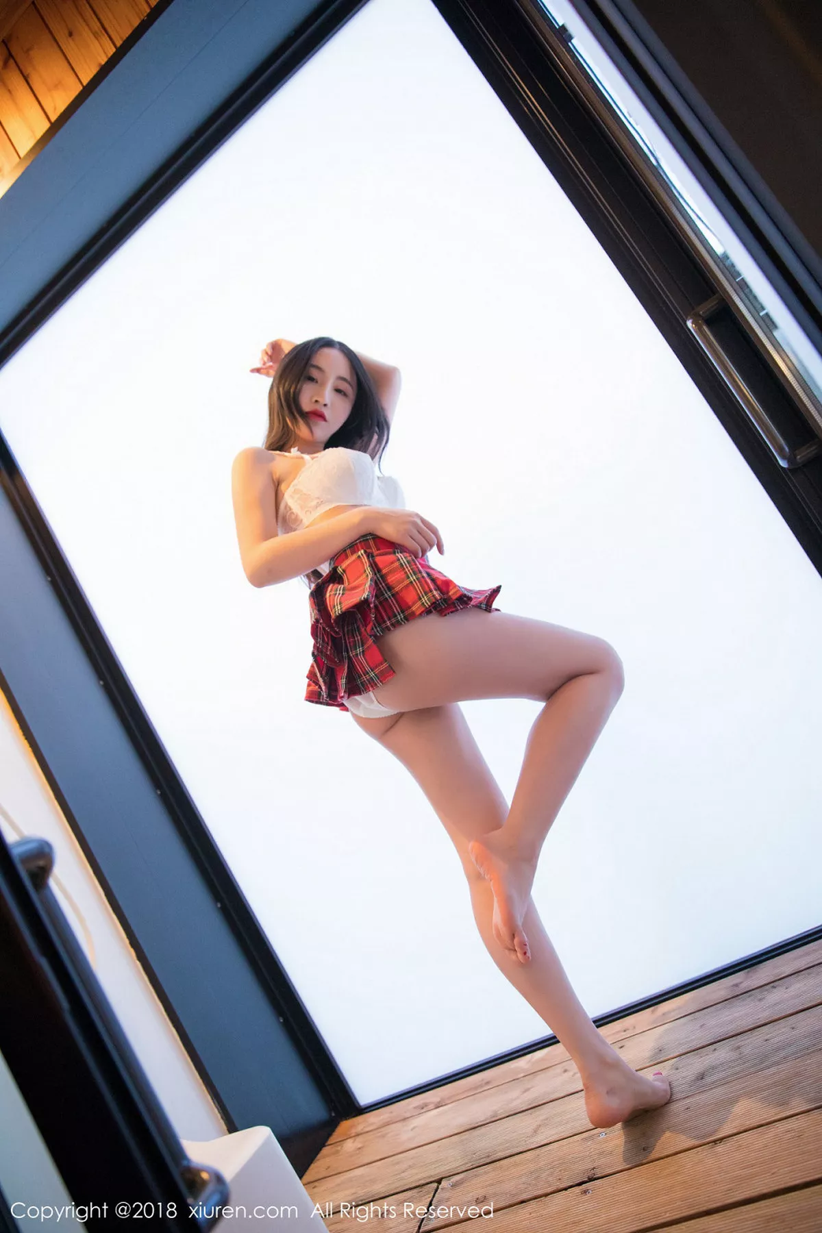 秀人集.com_[XiuRen秀人网]No.1064_女神绯月樱-Cherry北海道旅拍格子超短裙秀性感内裤诱惑写真51P