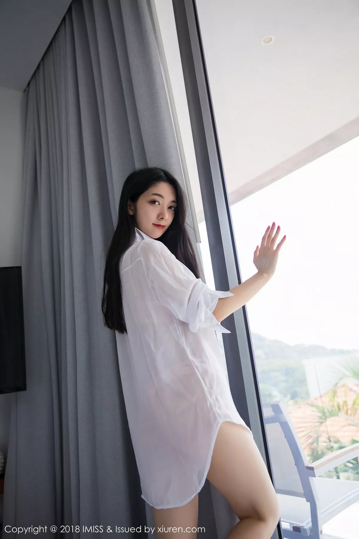 秀人集.com_[IMISS爱蜜社]Vol.260_甜美女神杨晨晨sugar居家私房内衣系列秀完美身材诱惑写真35P