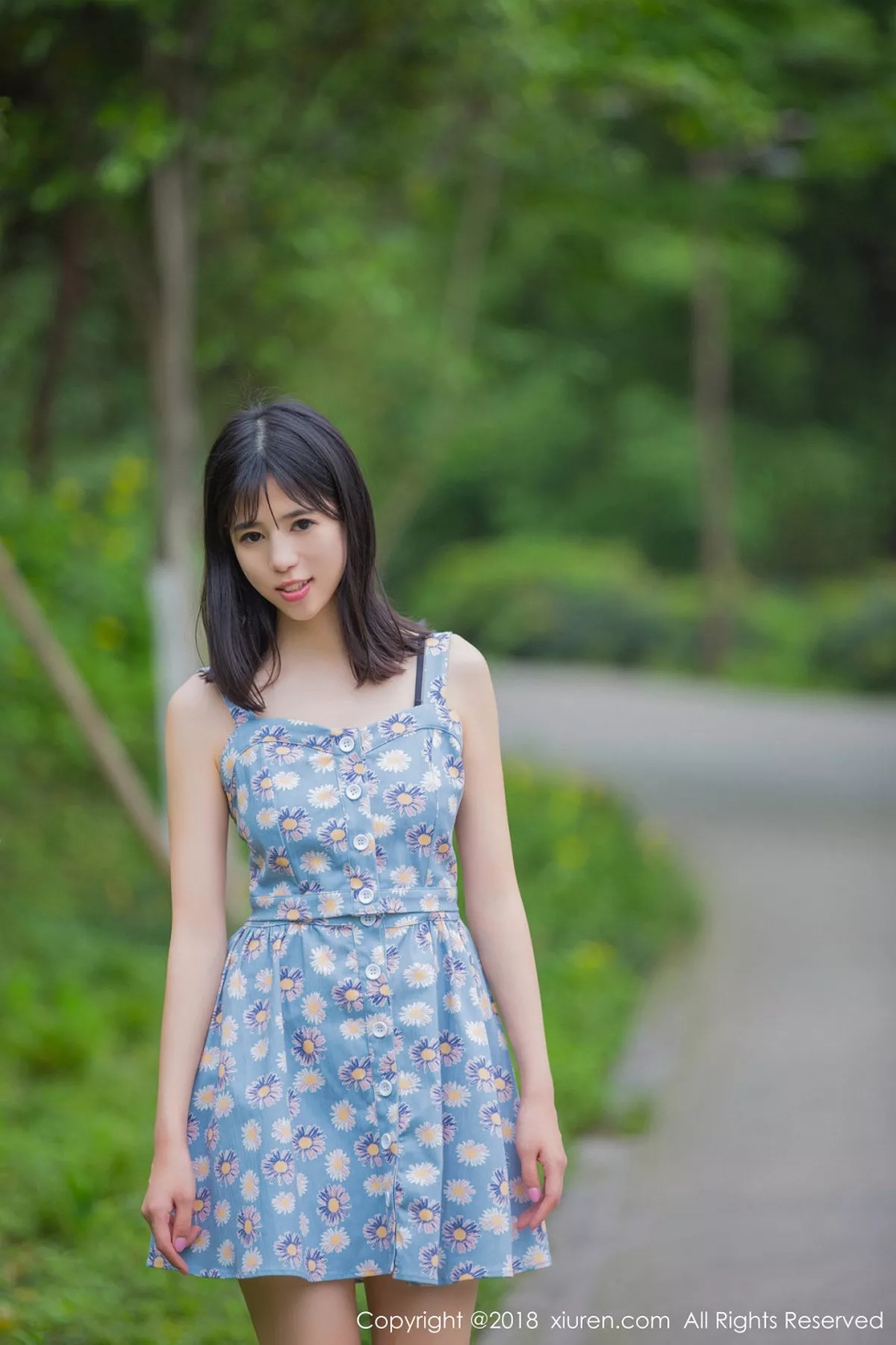 秀人集.com_[XiuRen秀人网]No.1094_嫩模艾栗栗性感学生制服半脱黑色蕾丝内衣秀美胸迷人写真50P