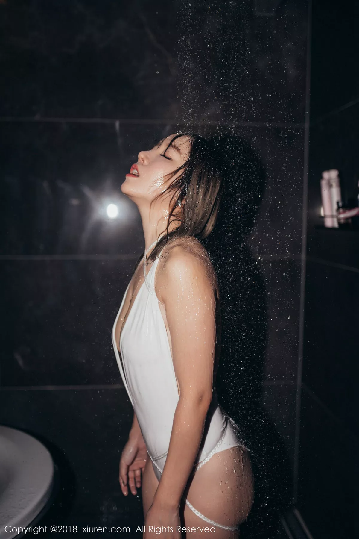 秀人集.com_[XiuRen秀人网]No.1139_嫩模王雨纯居家床上大尺度全裸露豪乳+浴缸里湿身诱惑写真48P