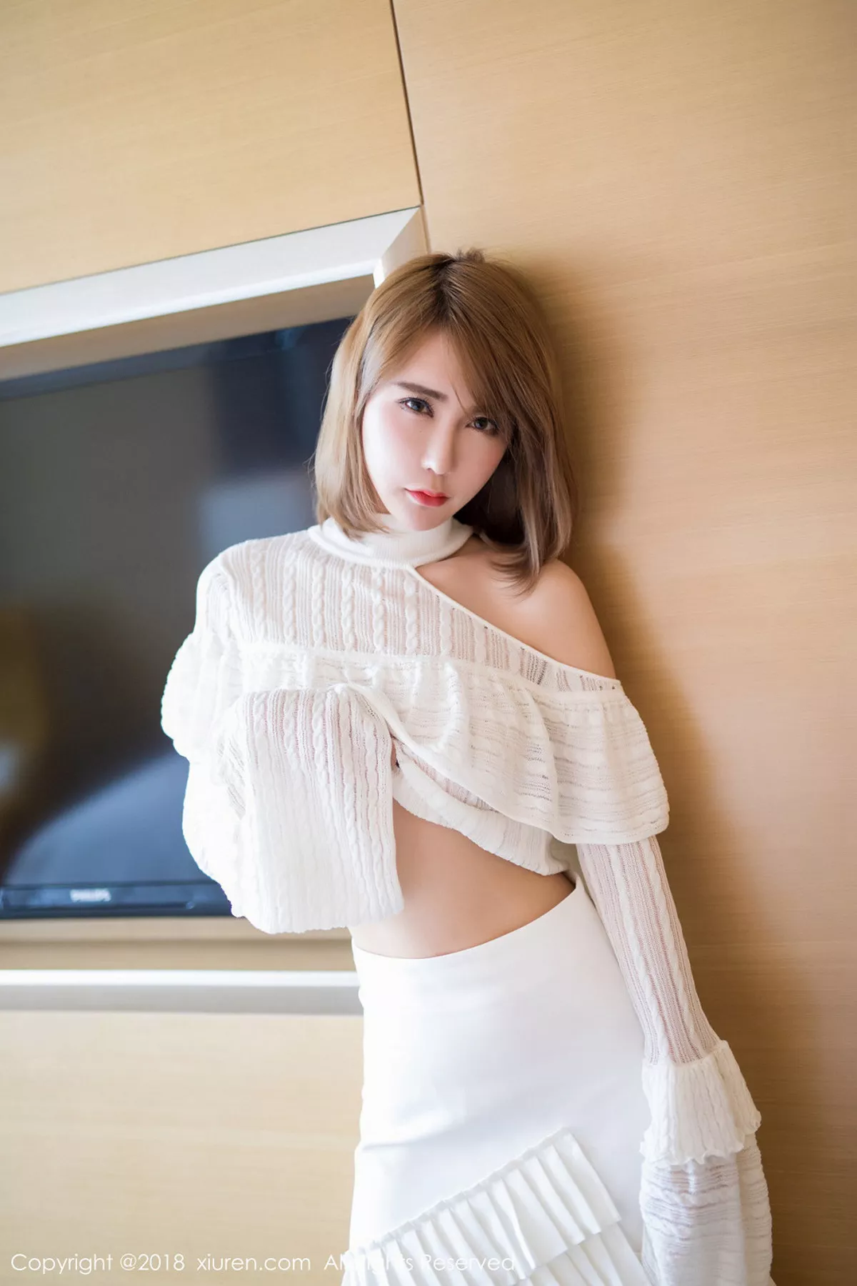 秀人集.com_[XiuRen秀人网]No.1121_嫩模楚恬Olivia私房白色内衣撩衣露豪乳半球极致诱惑写真57P