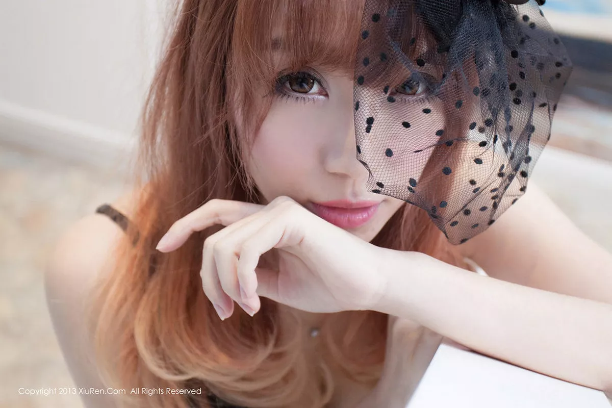 秀人集.com_[XiuRen秀人网]No.054_靓丽嫩模鹿小茜私房内衣系列浴缸里大尺度诱惑写真61P